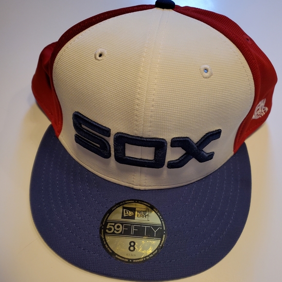 New Era Other - SOX NEW ERA 59FIFTY Hat size 8